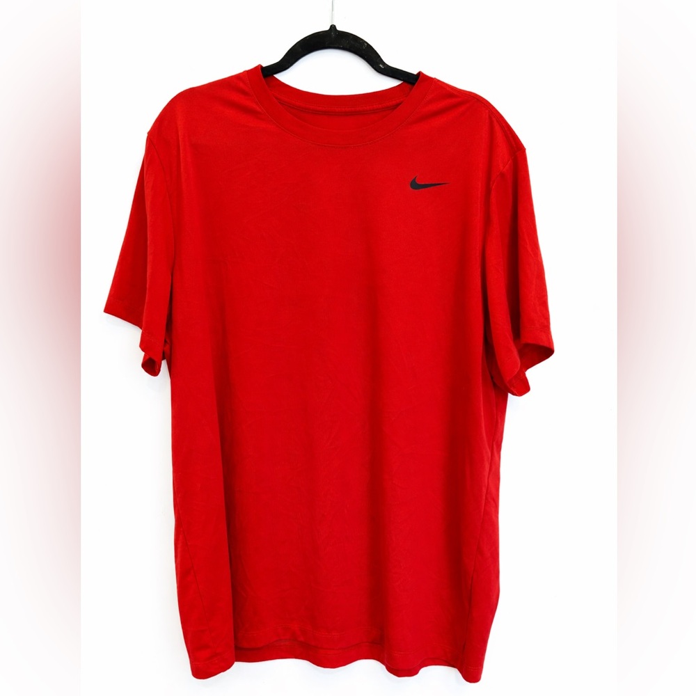 Nike Men’s The Nike Tee Dri-Fit Red Size XXL